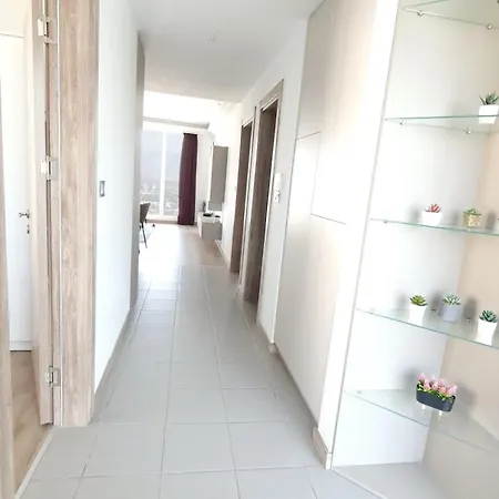 37th Floor - Skyview Oasis - C Апартаменты *