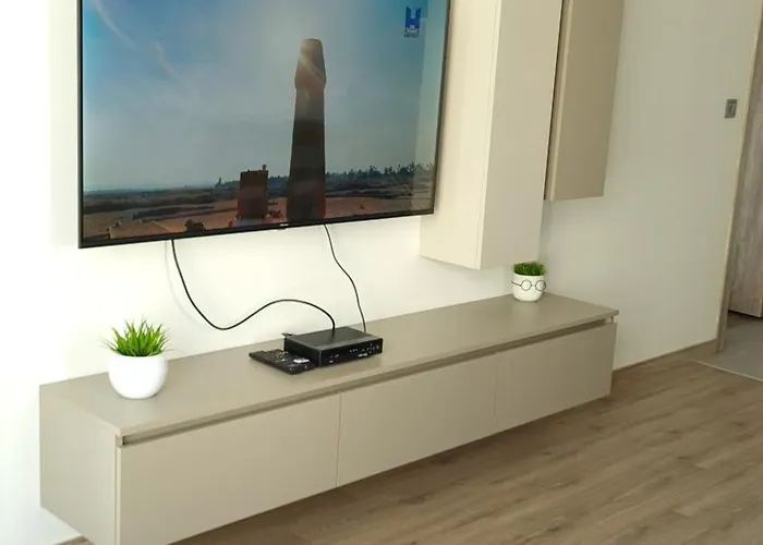 Appartement 37th Floor - Skyview Oasis - C Skopje